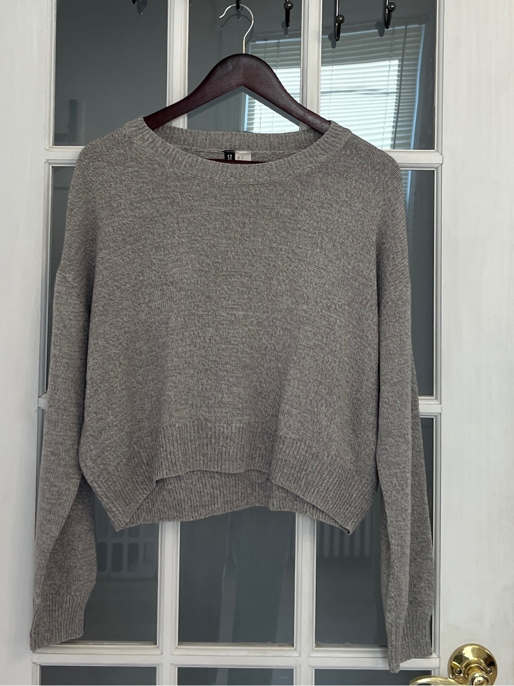 H&M DIVIDED Women's Gray Wide Crewneck Sweater Size M
